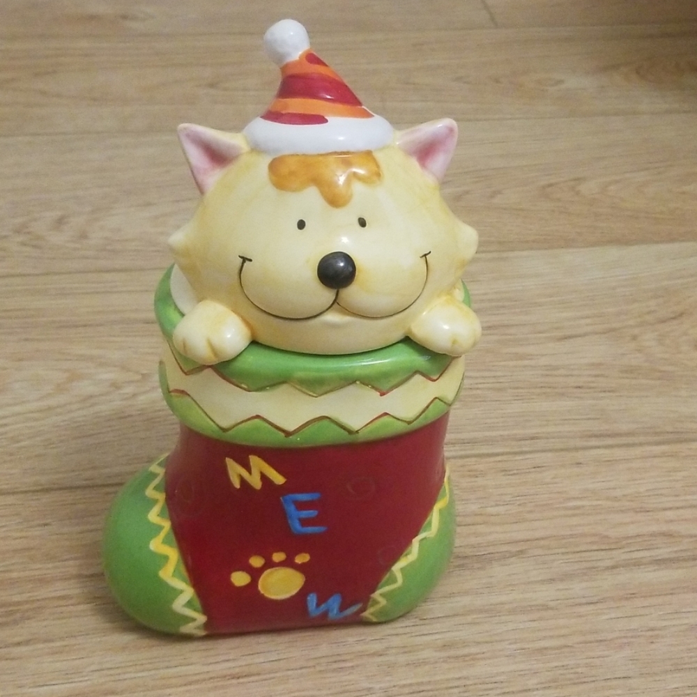 Cat Christmas Treat/ Cookie Jar!